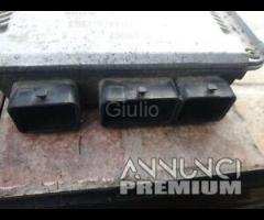 Centralina motore ecu Peugeot 607 0281010880 EDC15