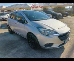 Opel Corsa 1.2 5 porte b-Color