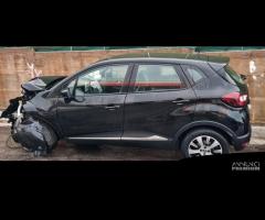 Ricambi Renaul Captur 0.9 TCE benzina 2015 H4B400