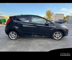 FORD FIESTA MK6 per ricambi usati RTJB - 8