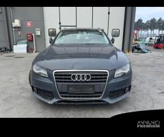 AUDI A4 AVANT B8 per ricambi usati CJC