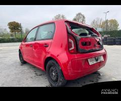 VOLKSWAGEN UP per ricambi usati CPG