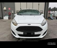 FORD FIESTA MK6 per ricambi usati RTJB