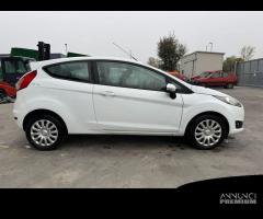 FORD FIESTA MK6 per ricambi usati RTJB - 8