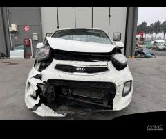 KIA PICANTO per ricambi usati G3LA