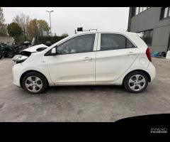 KIA PICANTO per ricambi usati G3LA