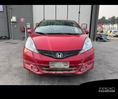 HONDA JAZZ per ricambi usati L13Z1