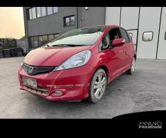 HONDA JAZZ per ricambi usati L13Z1