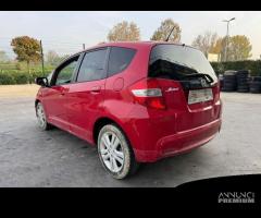 HONDA JAZZ per ricambi usati L13Z1