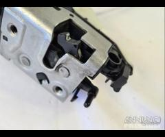 9812500780 serratura anteriore destra Peugeot 208 - 4