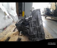 CAMBIO MANUALE COMPLETO NISSAN Qashqai 1Â° Serie J - 3