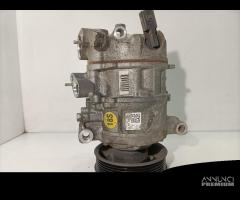 COMPRESSORE A/C AUDI A3 Sportback Serie (8VF) 5Q08