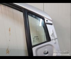 Porta anteriore destra grigia toyota yaris 2011 - 15