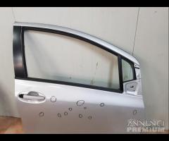 Porta anteriore destra grigia toyota yaris 2011 - 24