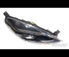 FARO ANTERIORE DESTRO FORD Fiesta 7a Serie H1BB-13 - 15