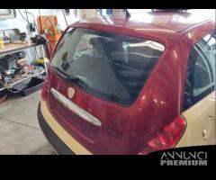 Portellone nudo LANCIA YPSILON del 2006