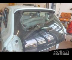 Portellone nudo RENAULT TWINGO del 2016