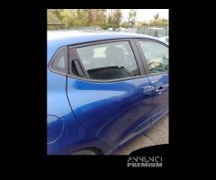 Porta posteriore dx RENAULT CLIO del 2017