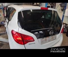 Portellone nudo OPEL MERIVA del 2012