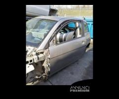 Porta anteriore sx LANCIA YPSILON del 2005