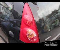 Fanale posteriore sinistro PEUGEOT 107 del 2006