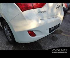 Paraurti posteriore HYUNDAI I30 del 2015