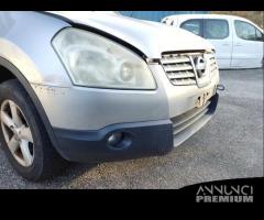 Paraurti anteriore NISSAN QASHQAI del 2008