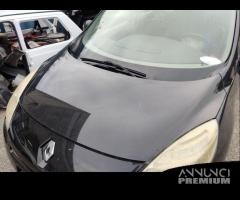 Cofano RENAULT SCENIC del 2009