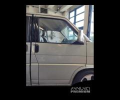 Porta ant dx nuda VOLKSWAGEN CARAVELLE 1996