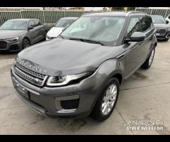 Range Rover Evoque 2.0 TD4 150 CV UNI PRO