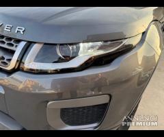 Range Rover Evoque 2.0 TD4 150 CV UNI PRO