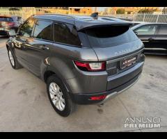 Range Rover Evoque 2.0 TD4 150 CV UNI PRO