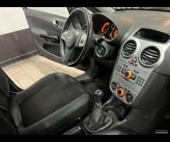 Opel Corsa 1.2 5 porte Edition 2013 - 18