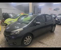 Toyota Yaris 1.0 ben unico prop 2013