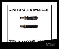 MINI FRECCE LED UNIVERSALI OMOLOGATE