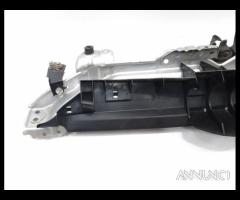 TRAVERSA BATTICOFANO TOYOTA Yaris Serie 1ND-TV (08