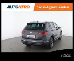 VOLKSWAGEN Tiguan MZ26350 - 5