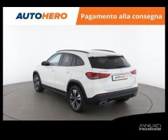 MERCEDES-BENZ GLA 200 YZ87020