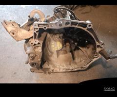 Cambio manuale 5 marce Peugeot 207 - 1.6 tb