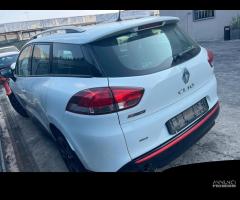 Ricambi usati nuova Renault clio 4 SW anno 2013