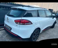 Ricambi usati nuova Renault clio 4 SW anno 2013