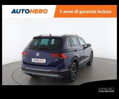 VOLKSWAGEN Tiguan MG60727 - 5