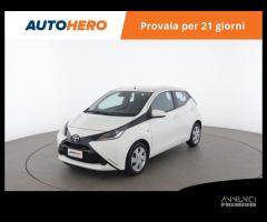 TOYOTA Aygo ZT95430