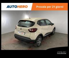 RENAULT Captur KG90577