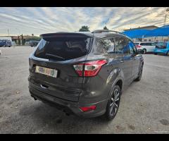 Ford Kuga 2.0 TDCI 150 CV 4WD ST-Line - 8