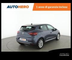 RENAULT Clio GG84066