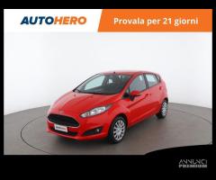 FORD Fiesta YF67518