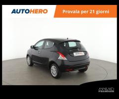 LANCIA Ypsilon GU20417