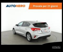 FORD Focus VY07589