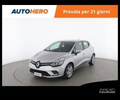 RENAULT Clio HH10480